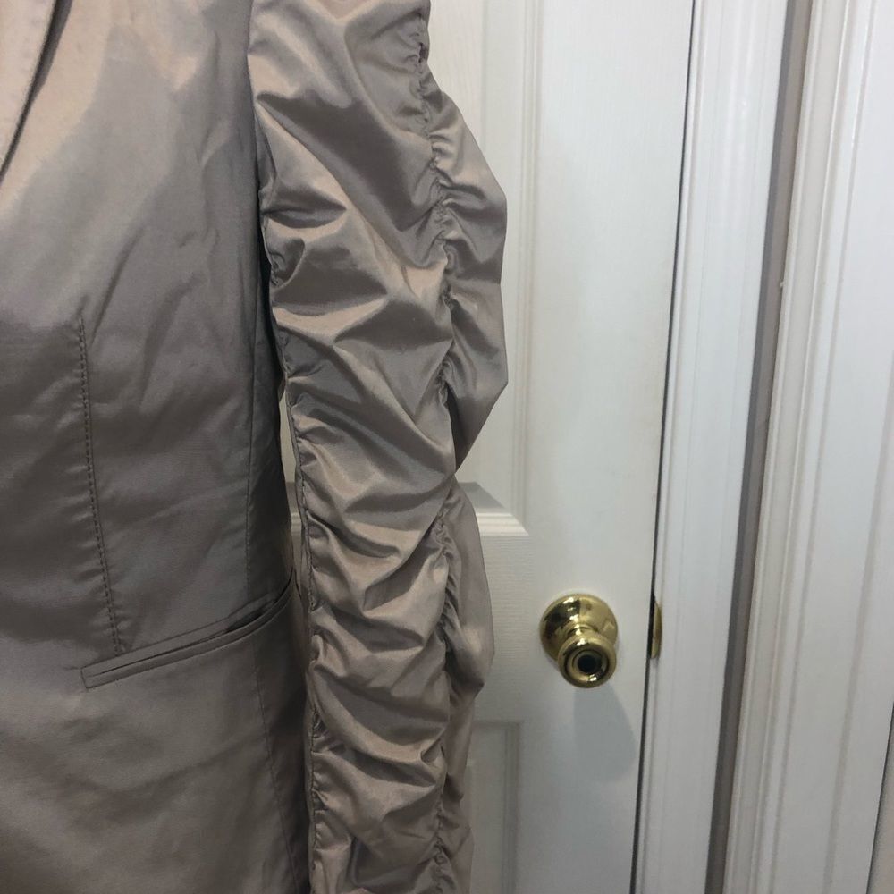 NWT Girdear tan taupe button front blazer jacket - Picture 3 of 12